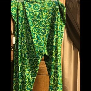 Tall and Curvy leggings